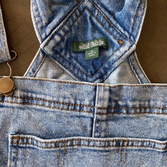 ❤️Sold ❤️ distressed shortalls ❤️ - Picture 2 of 8